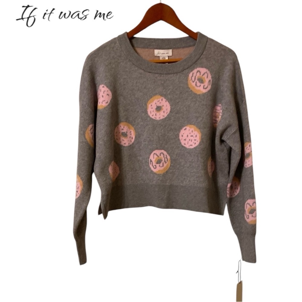NWT if it were me Donut 🍩 amCrew Neck Sweater